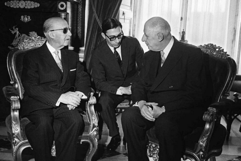 Franco y Kissinger — Cómo Estados Unidos gestionó la Transición española